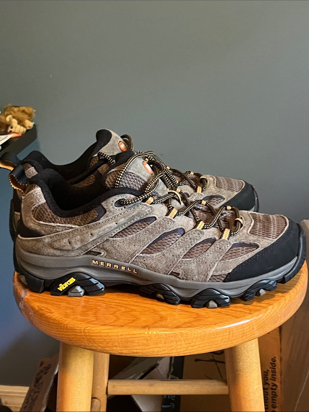 Merrell MOAB 2 mens low hiking boots shoes size 10